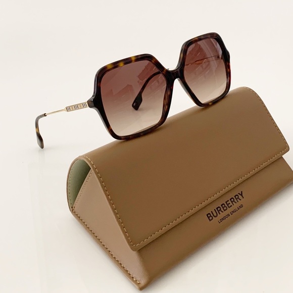 Burberry Sunglasses, New 235 - Picture 2 of 6